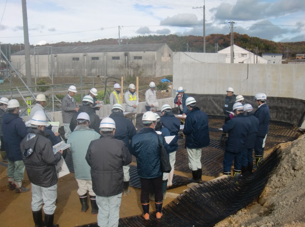 東播磨南北道路現場研修会を開催_（令和元年12月6日）_01